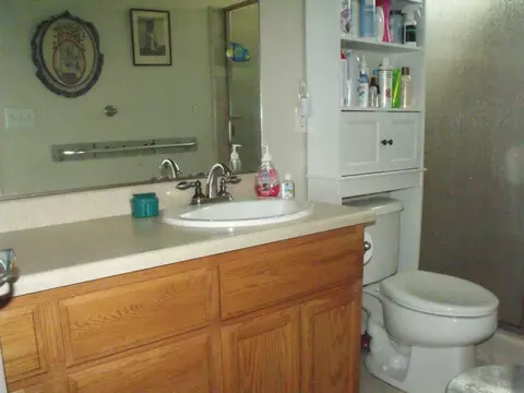 2403 Petroglyph St, Redding, CA 96002 photo 10