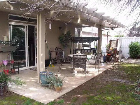 2403 Petroglyph St, Redding, CA 96002 photo 6