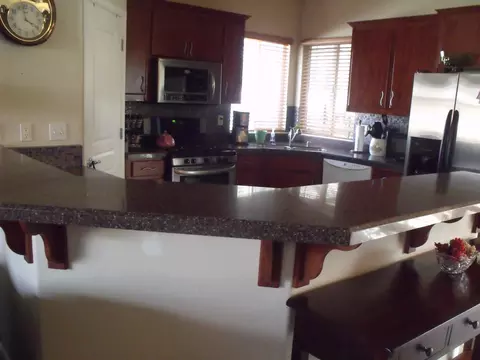 2403 Petroglyph St, Redding, CA 96002 photo 4