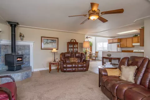 24499 Bascom Rd, Millville, CA 96062 photo 7
