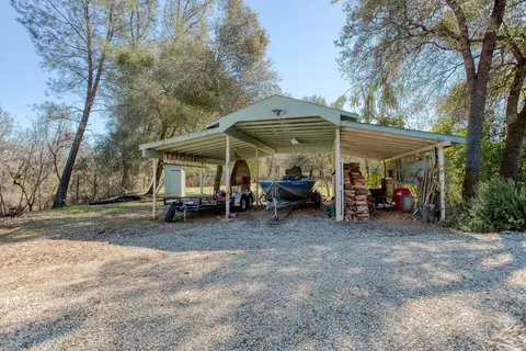 10699 Old Oregon Trl, Redding, CA 96003 photo 22