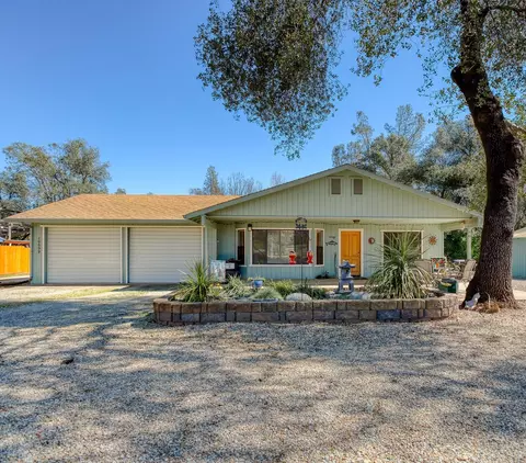 10699 Old Oregon Trl, Redding, CA 96003 photo 16