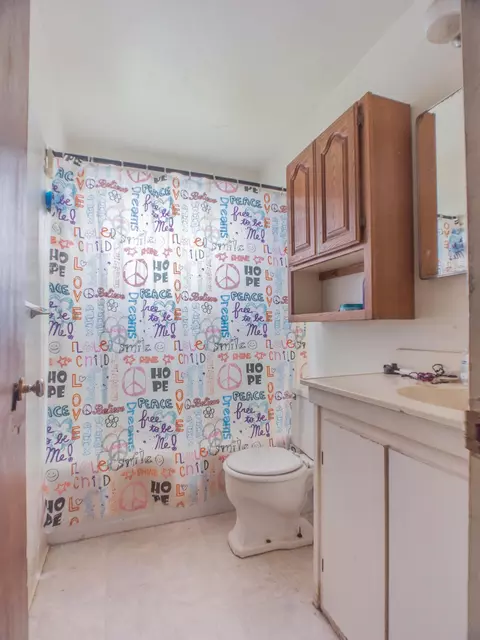 1340 Acacia St, Red Bluff, CA 96080 photo 6