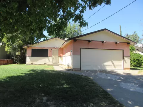 1340 Acacia St, Red Bluff, CA 96080 photo 1