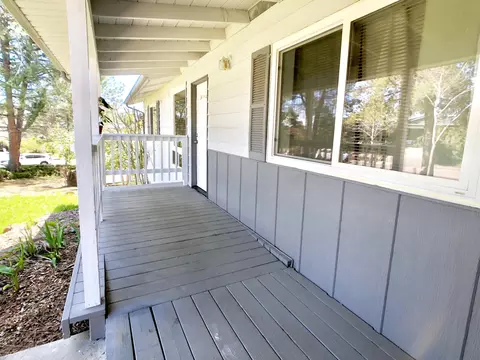 3880 Oro St, Redding, CA 96001 photo 5