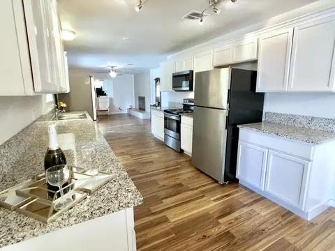 3880 Oro St, Redding, CA 96001 photo 7