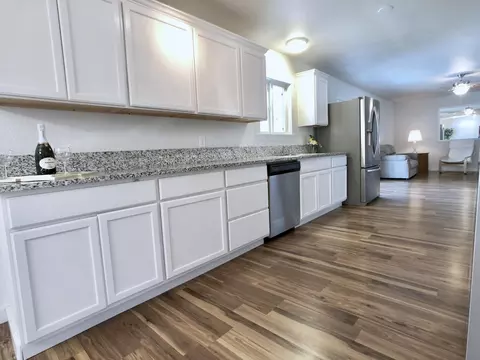3880 Oro St, Redding, CA 96001 photo 8
