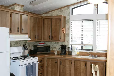 5812 Cedars Rd, Redding, CA 96001 photo 6