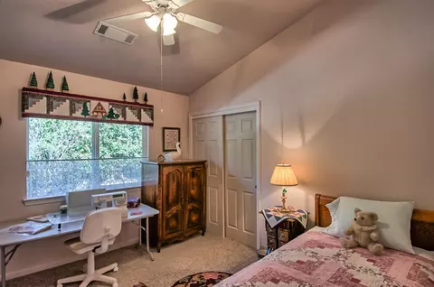 127 Yolla Bolly Trl, Redding, CA 96003 photo 23