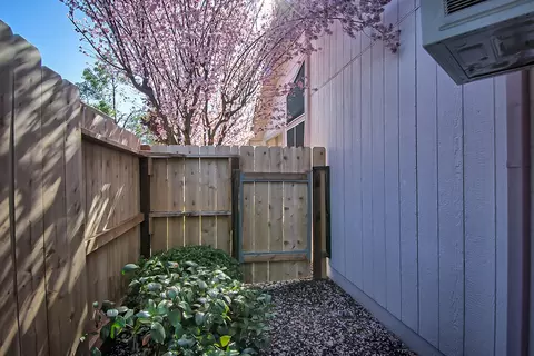 127 Yolla Bolly Trl, Redding, CA 96003 photo 33