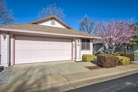 127 Yolla Bolly Trl, Redding, CA 96003 photo 3