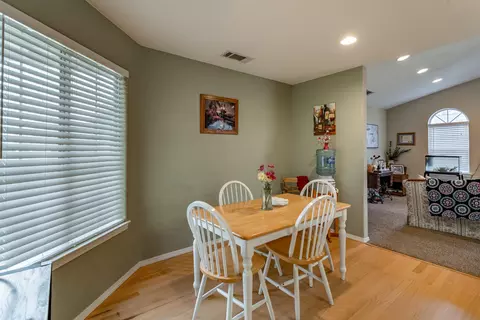 760 Springer Dr, Redding, CA 96003 photo 8