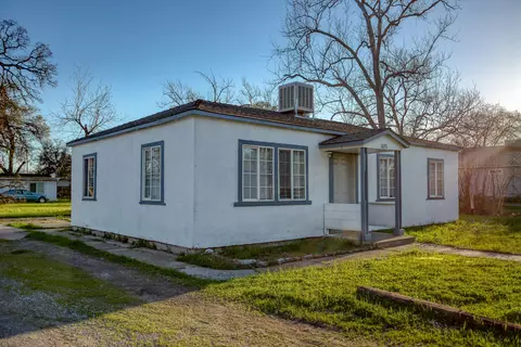 1121 Hawthorne Ave, Redding, CA 96002 photo 1