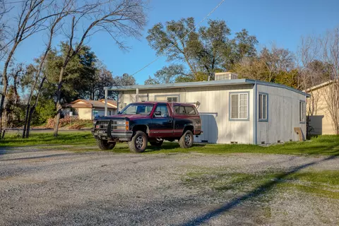 1121 Hawthorne Ave, Redding, CA 96002 photo 5
