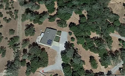 14028 Villa Walsher Ln, Redding, CA 96003 photo 1