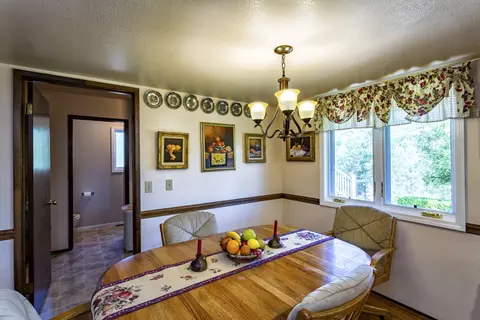 8012 Sans Souci Dr, Redding, CA 96001 photo 16