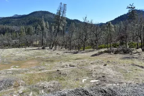 660 Dirt Rd, Hayfork, CA 96041 photo 2