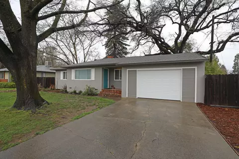 2132 Miller St, Redding, CA 96001 photo 1