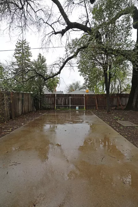 2132 Miller St, Redding, CA 96001 photo 12