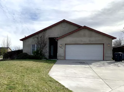 560 Vallecito Ct, Red Bluff, CA 96080 photo 2