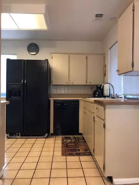 2544 Keylod St, Redding, CA 96002 photo 23