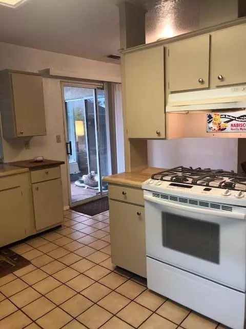 2544 Keylod St, Redding, CA 96002 photo 21