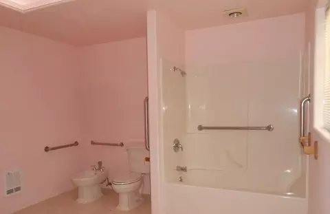 831 Northview Dr, Yreka, CA 96097 photo 7