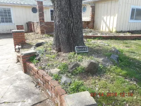 2353 Jonquil Way, Redding, CA 96002 photo 3