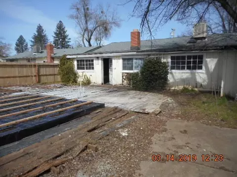 2353 Jonquil Way, Redding, CA 96002 photo 10