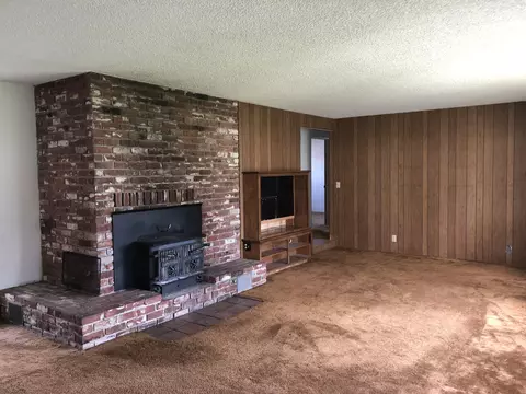 7084 Granada Dr, Redding, CA 96002 photo 8