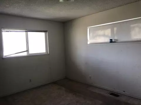 7084 Granada Dr, Redding, CA 96002 photo 11