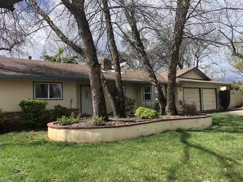 7084 Granada Dr, Redding, CA 96002 photo 1