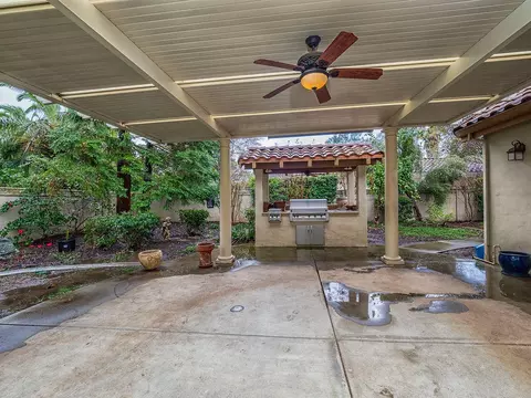 2575 Templeton Dr, Redding, CA 96002 photo 29