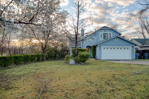 505 Brock Dr, Redding, CA 96003 photo 2