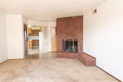 1550 Mesa St, Redding, CA 96001 photo 2