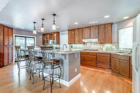 4217 Pasatiempo Ct, Redding, CA 96002 photo 6