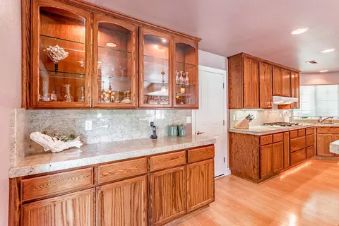 4217 Pasatiempo Ct, Redding, CA 96002 photo 8