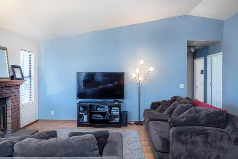 1802 Breckenwood Dr, Redding, CA 96002 photo 12