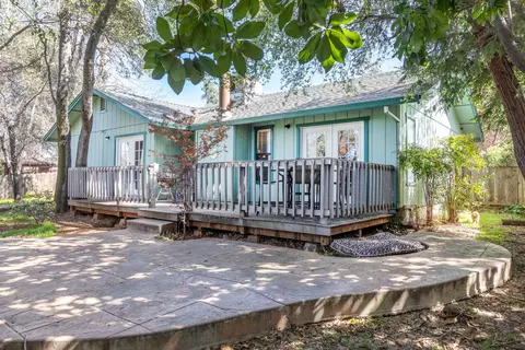 1802 Breckenwood Dr, Redding, CA 96002 photo 5