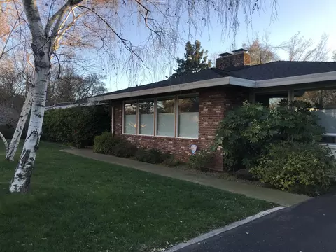870 Hallmark Dr, Redding, CA 96001 photo 1