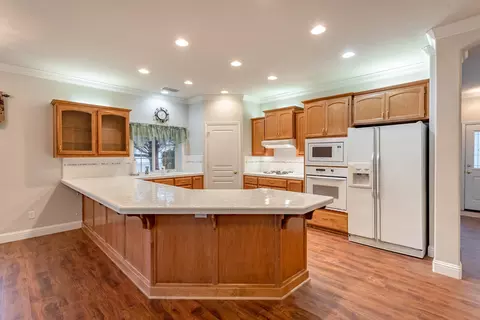 4493 Quinton Dr, Redding, CA 96001 photo 12