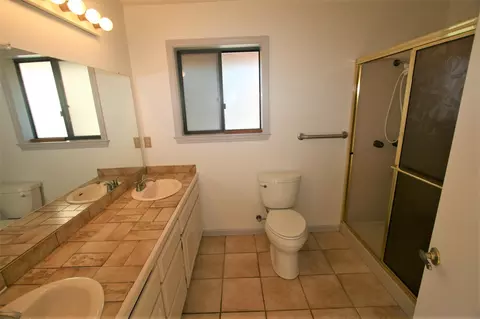 1686 Kildare Ct, Redding, CA 96001 photo 16