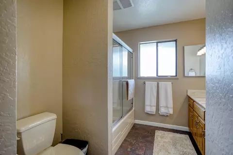 16185 Plateau Cir, Redding, CA 96001 photo 32