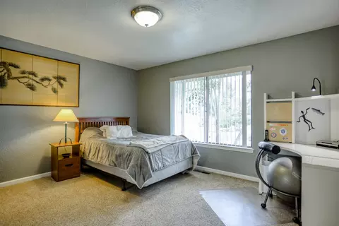 16185 Plateau Cir, Redding, CA 96001 photo 22