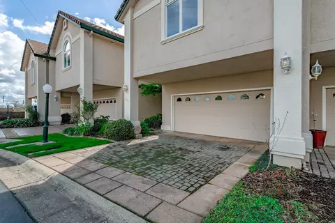865 Cherryhill Trl, Redding, CA 96003 photo 23