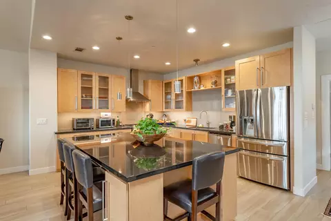865 Cherryhill Trl, Redding, CA 96003 photo 8