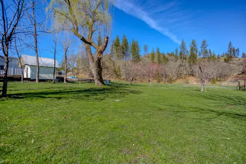 930 Lewiston Rd, Lewiston, CA 96052 photo 45