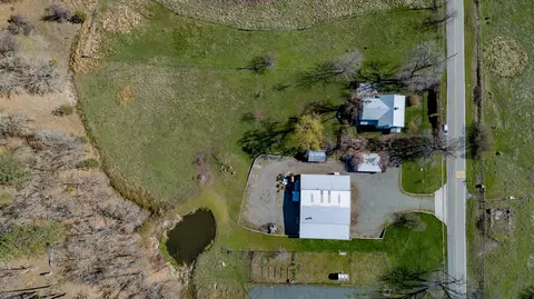 930 Lewiston Rd, Lewiston, CA 96052 photo 68