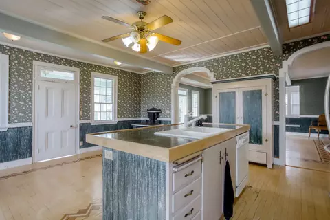 930 Lewiston Rd, Lewiston, CA 96052 photo 11