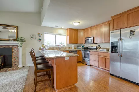 3765 Wasatch Dr, Redding, CA 96001 photo 11